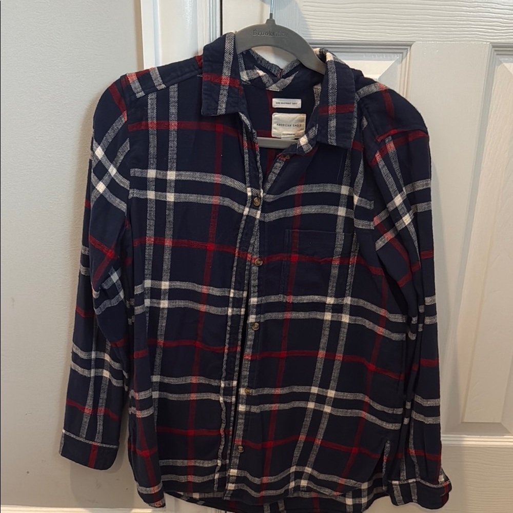 American Eagle Outfitters Blue and Red Plaid Casual Shirt